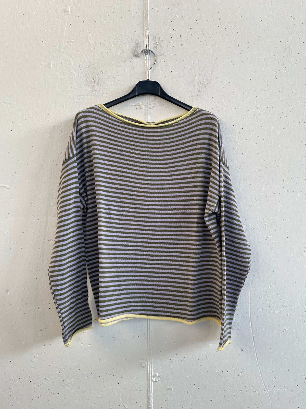 Pull morbido a righine