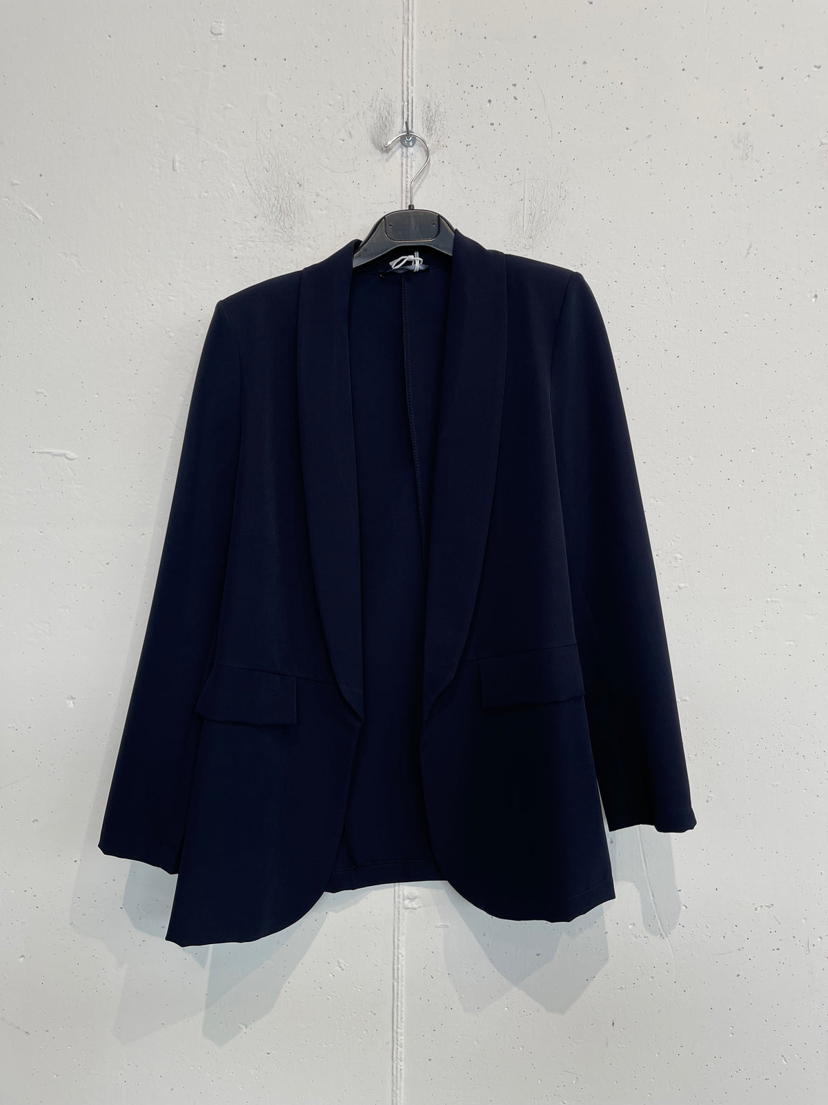 Blazer con spalline imbottite sfiancato e sfoderato