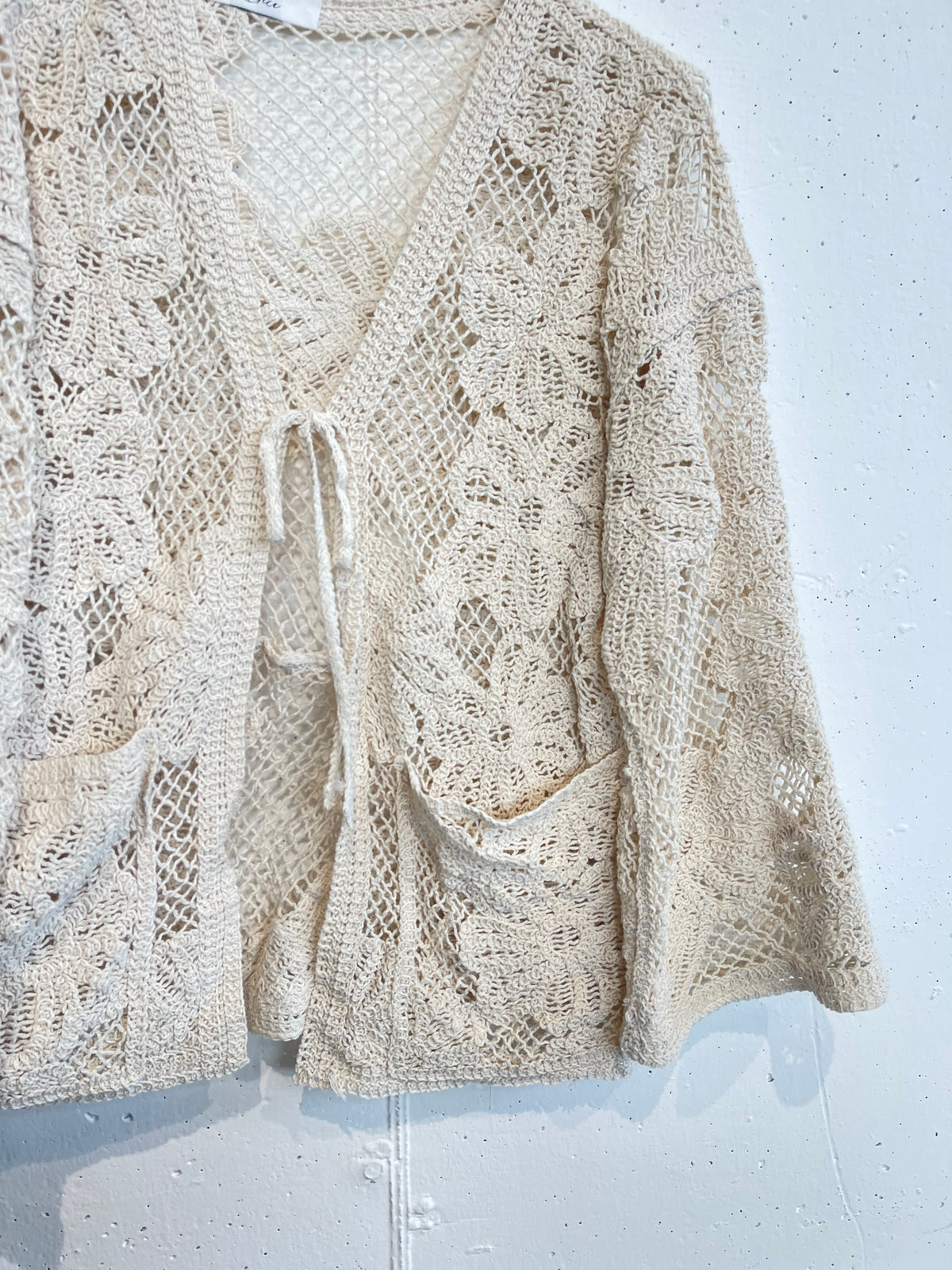 Cardigan fiocco crochet