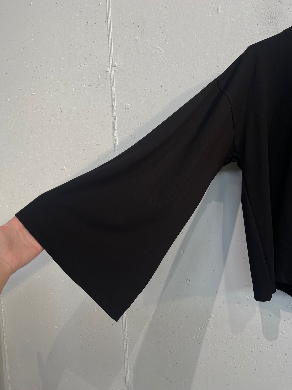Longsleeve con maniche a campana in viscosa