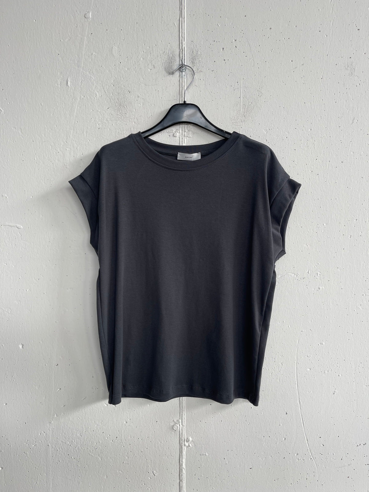 T-shirt maniche morbide in 100% cotone