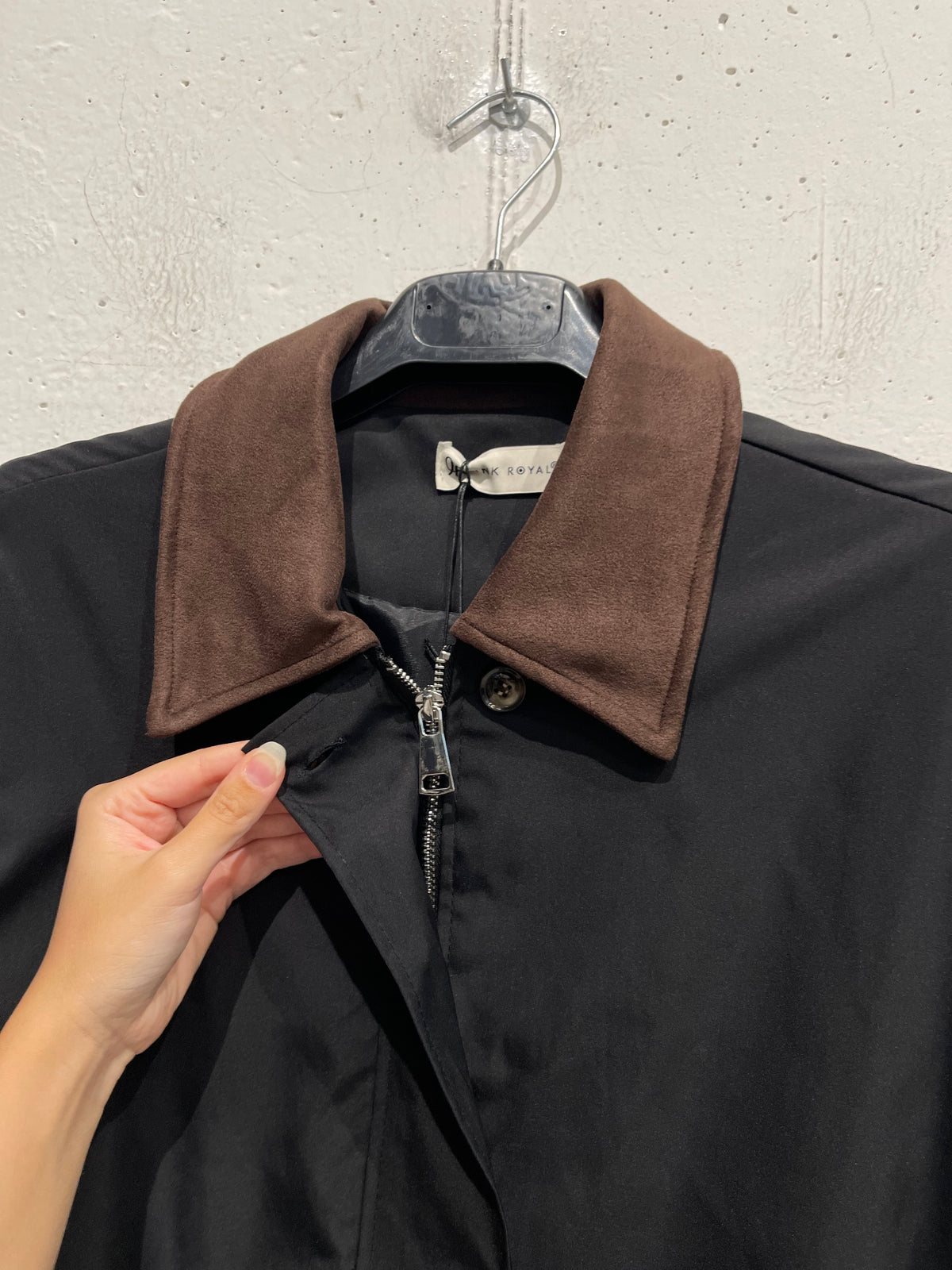 Giacca foderata con colletto in alcantara
