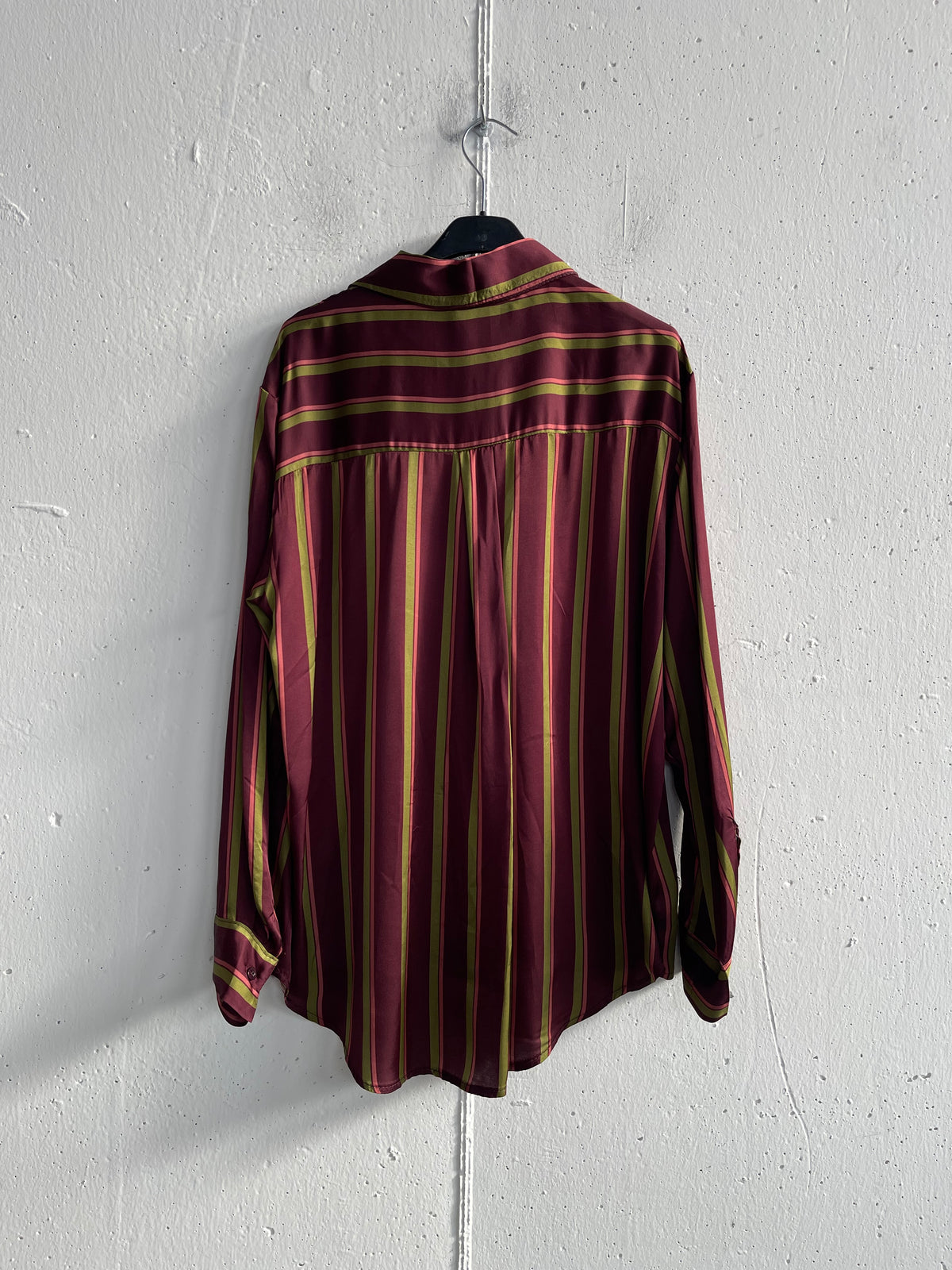 Camicia satinata a righe