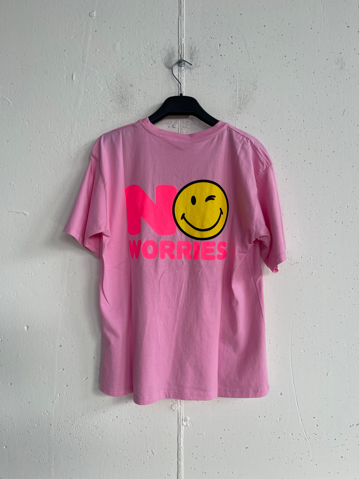 T-shirt NO WORRIES