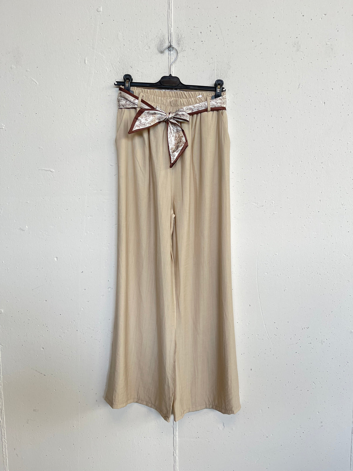 Pantalone Doya