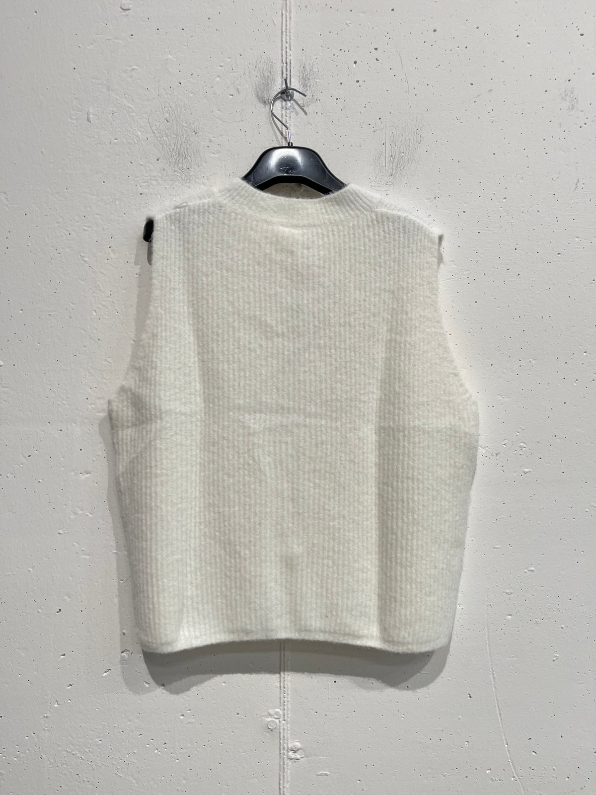 Gilet misto lana con alamari