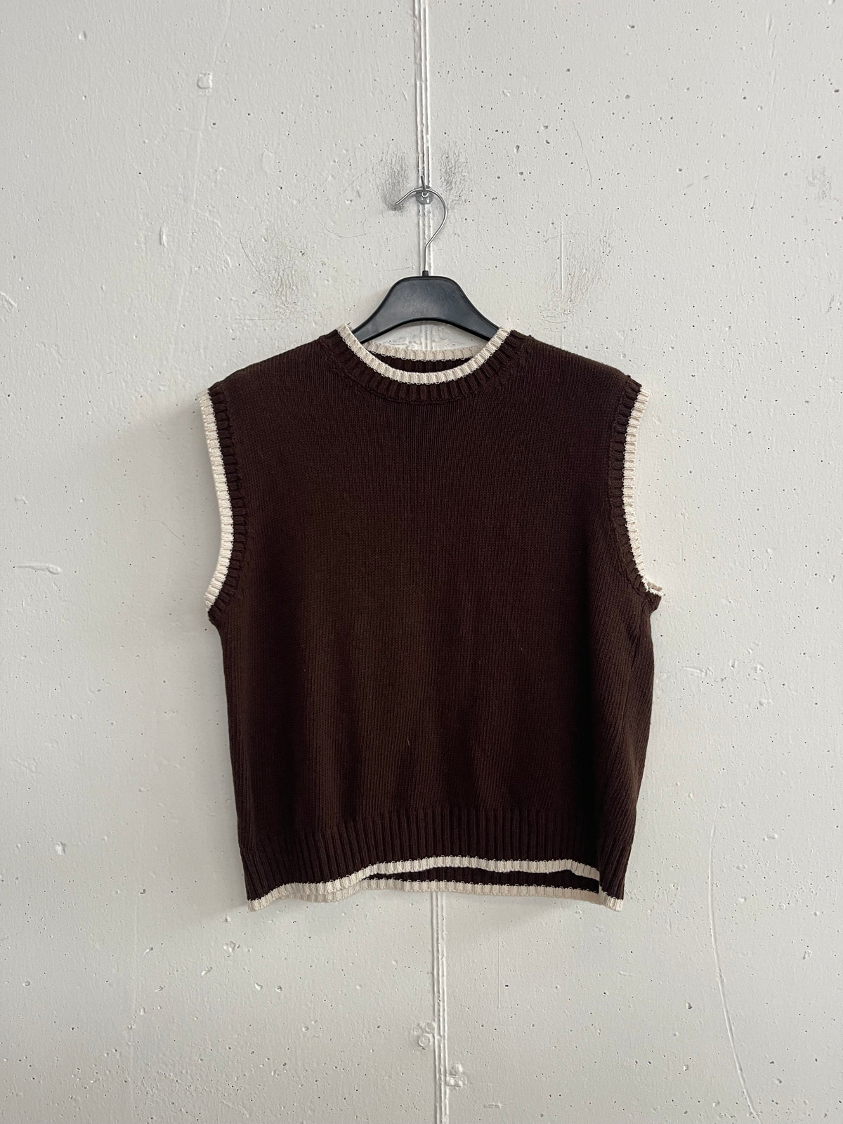 Gilet College