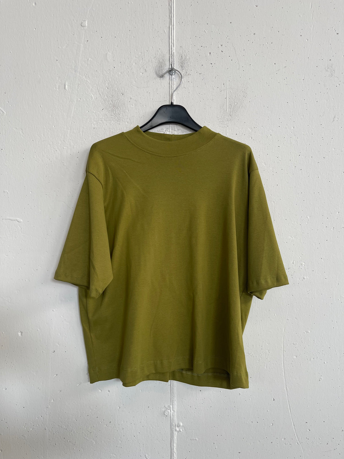 T-shirt Collo alla Coreana in 100% Cotone - Taglia Unica Over 42-48