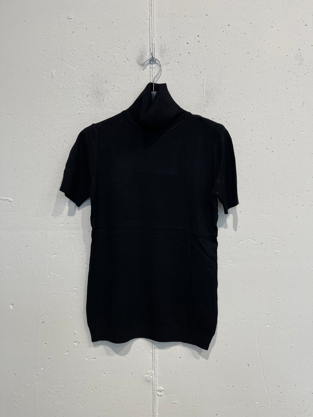 Pull mezza manica con collo alto