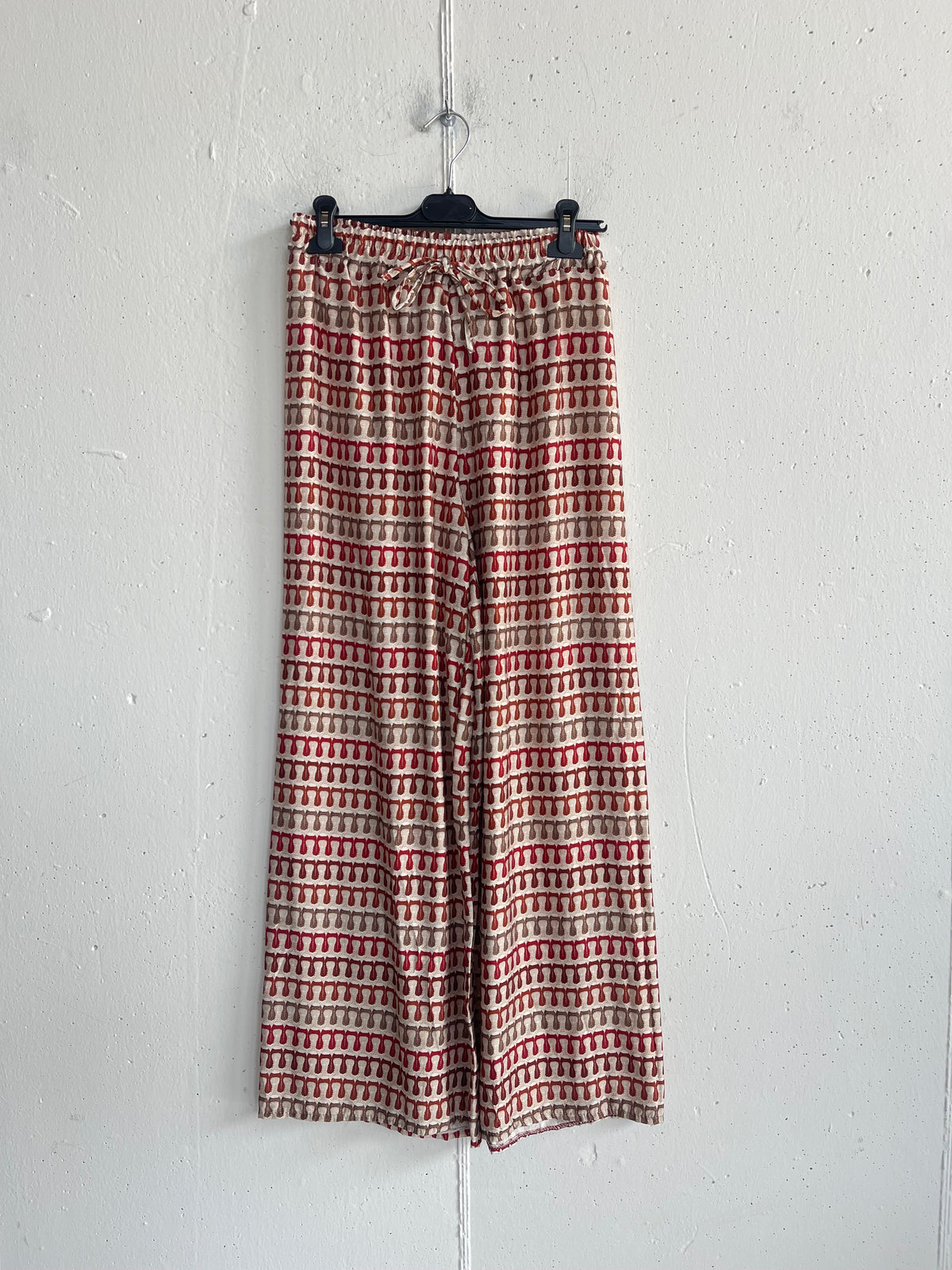 Pantalone Atene
