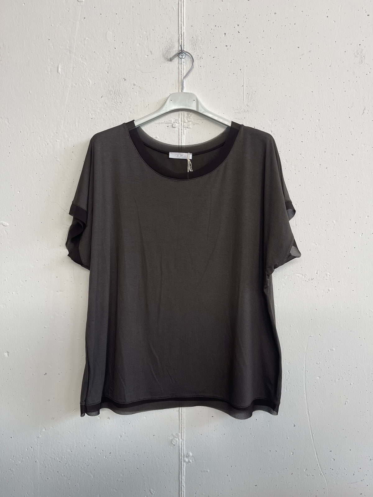 T-shirt in viscosa