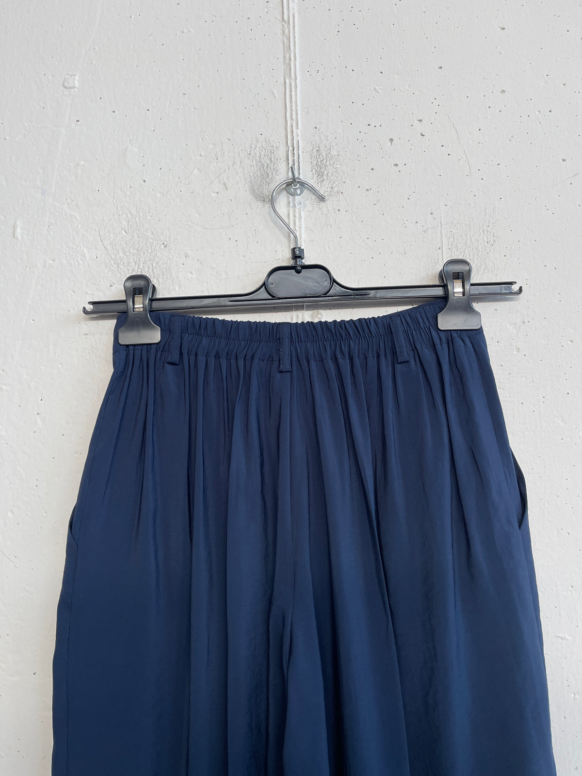 Pantalone Palazzo Classico con Elastico sul Retro