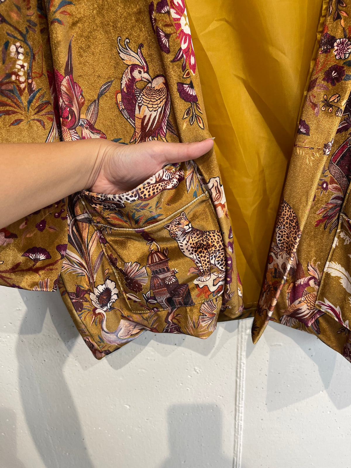 Kimono in ciniglia fantasia giapponese