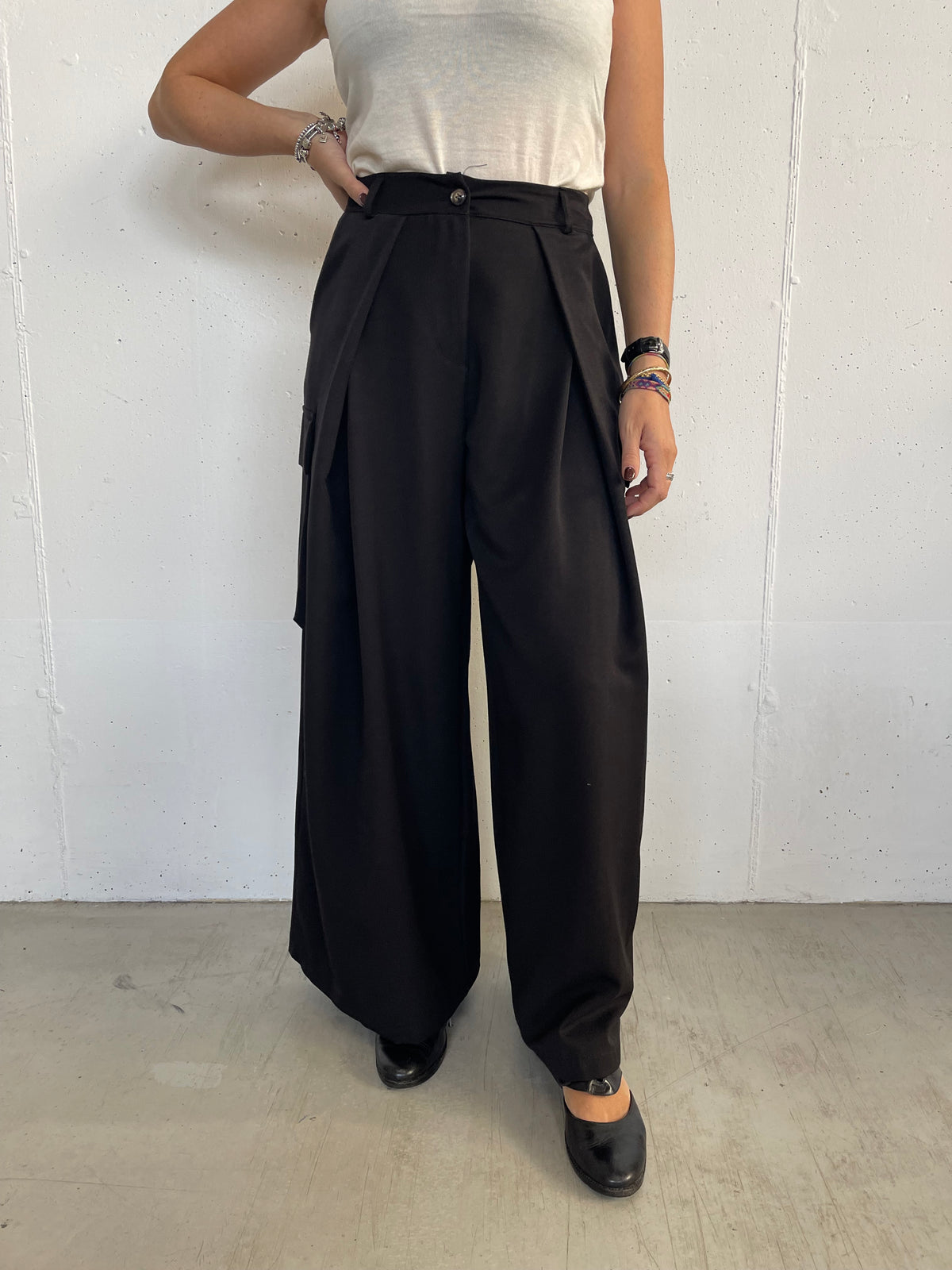 Pantalone sartoriale con tasche