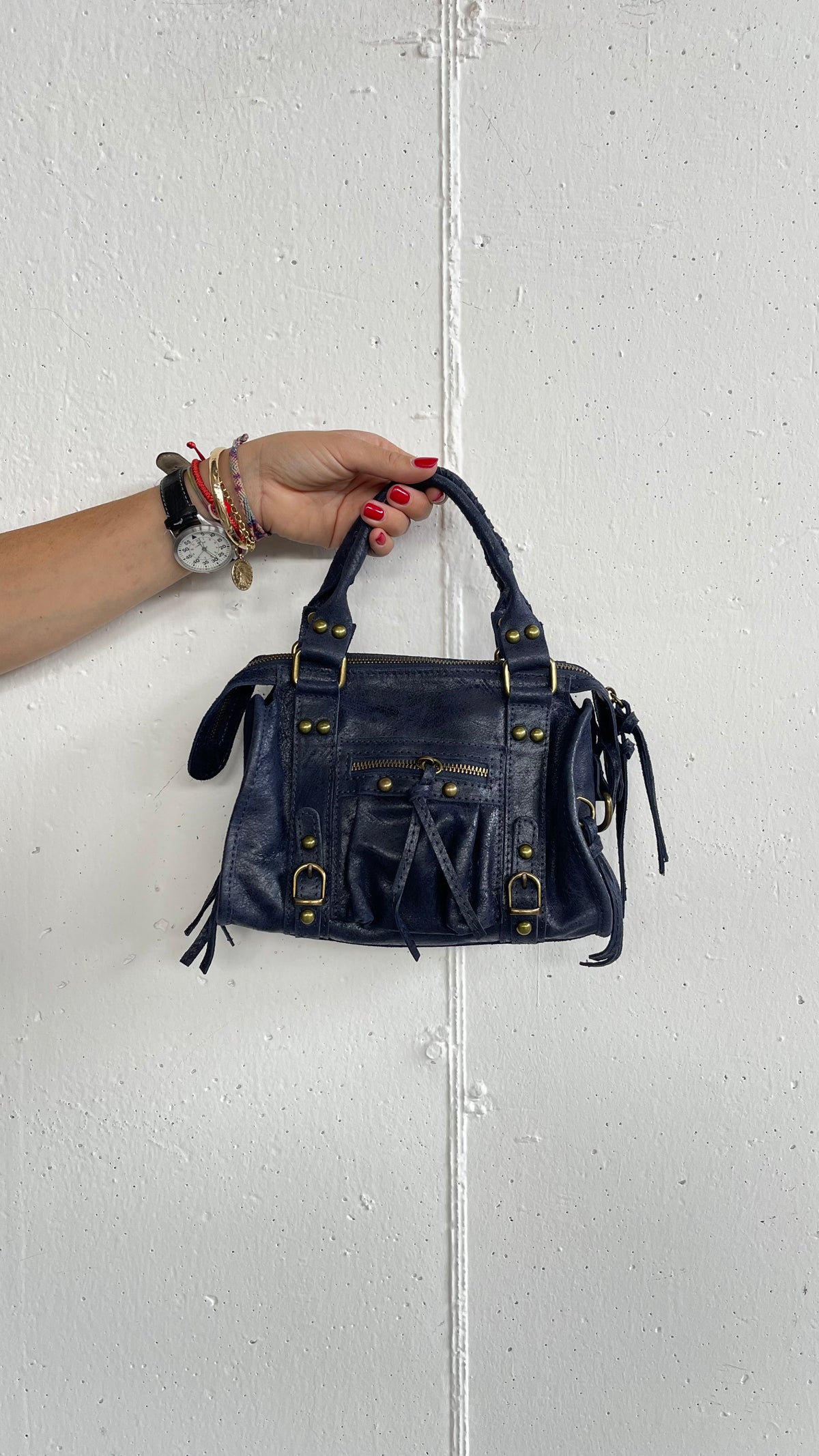 Borsa Emy