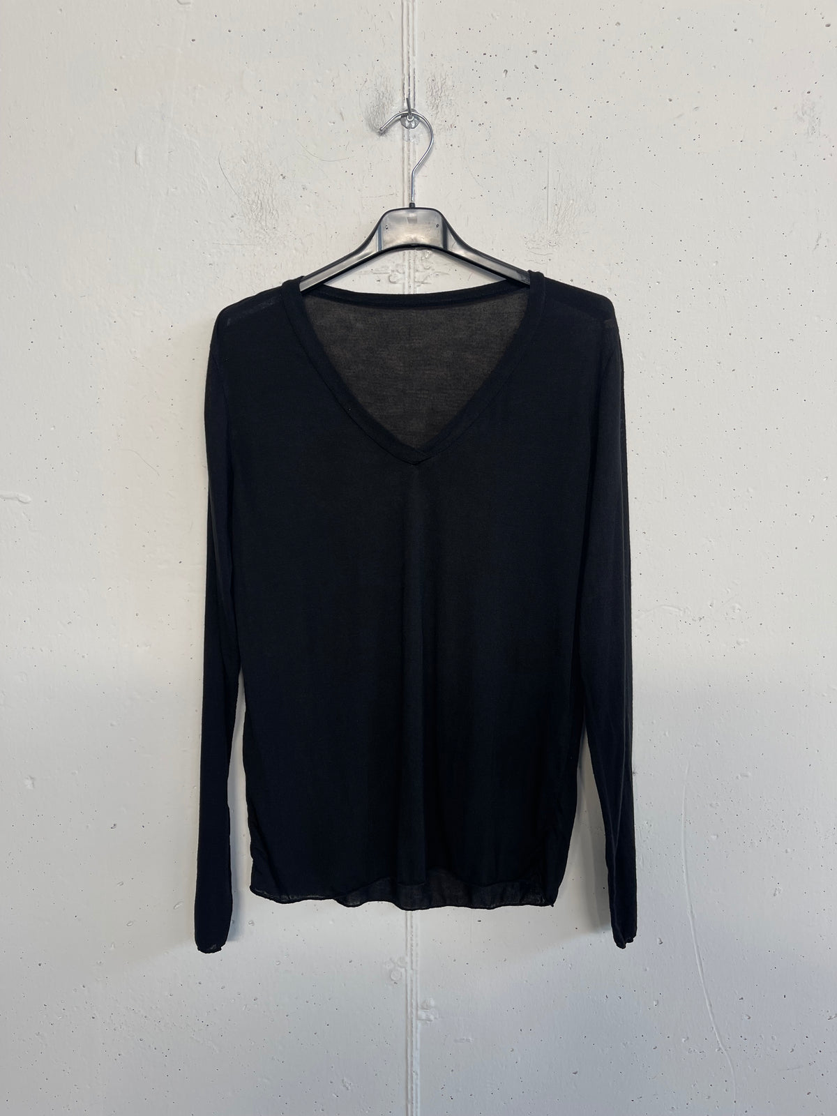 Sottogiacca in cashmere scollo a V