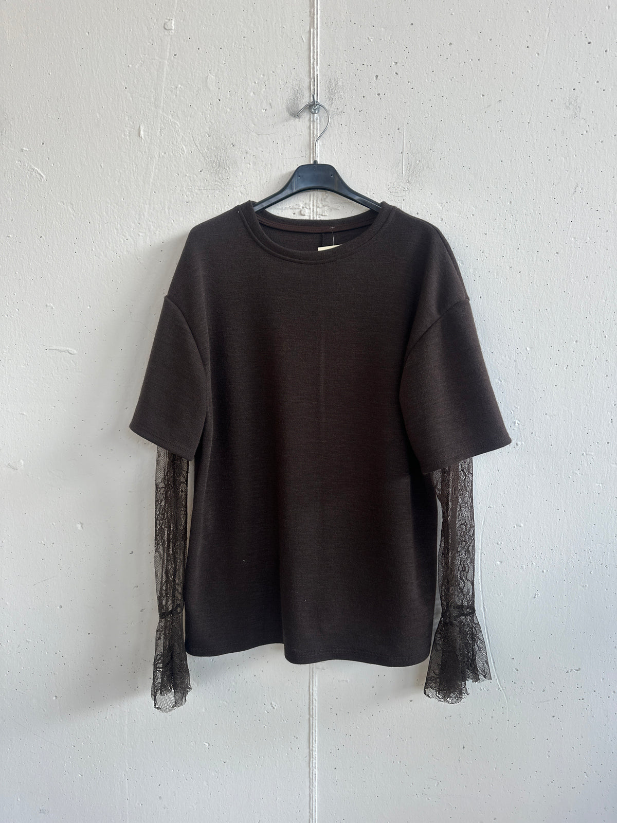 Maglia con pizzo