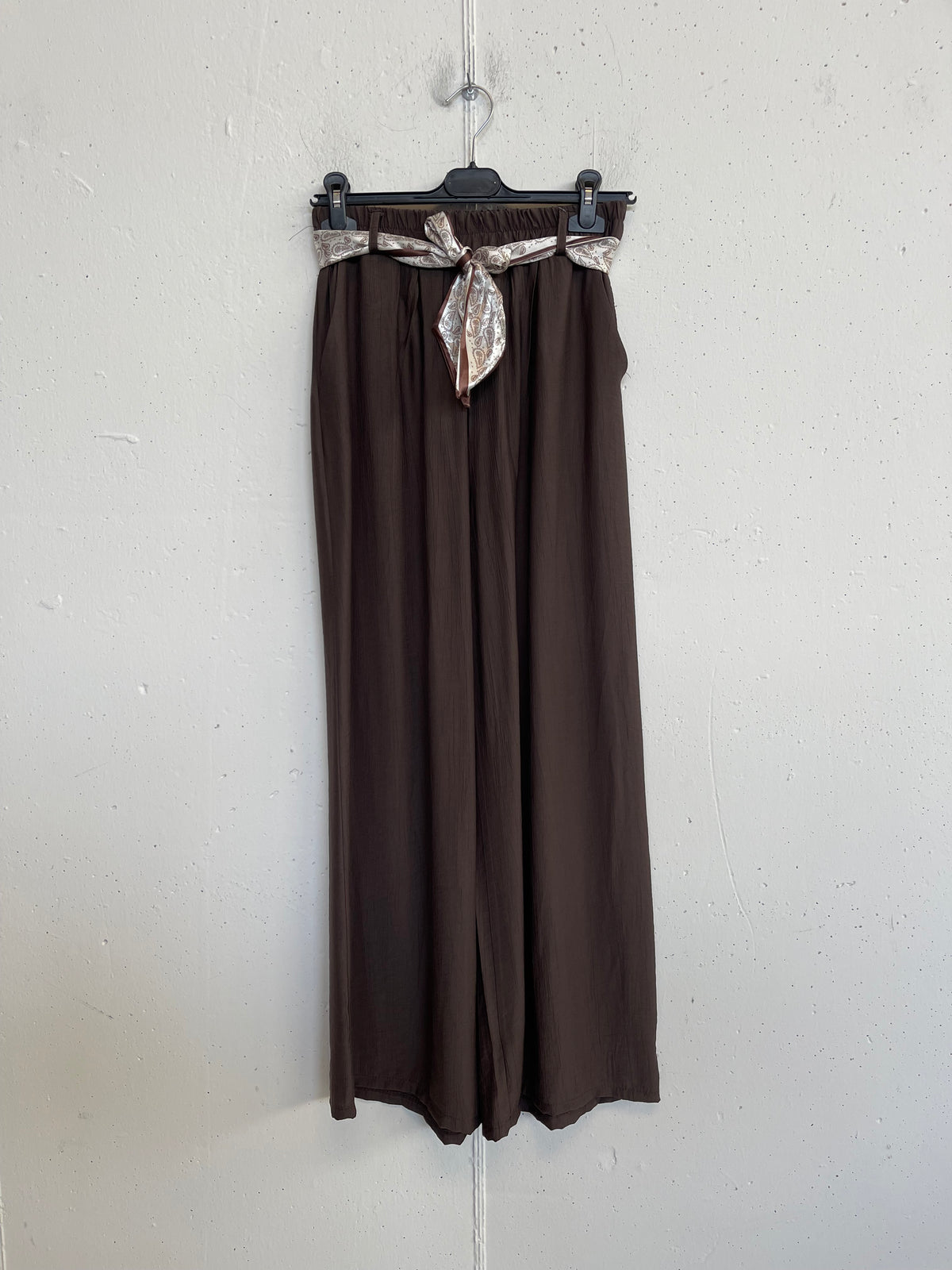Pantalone Doya