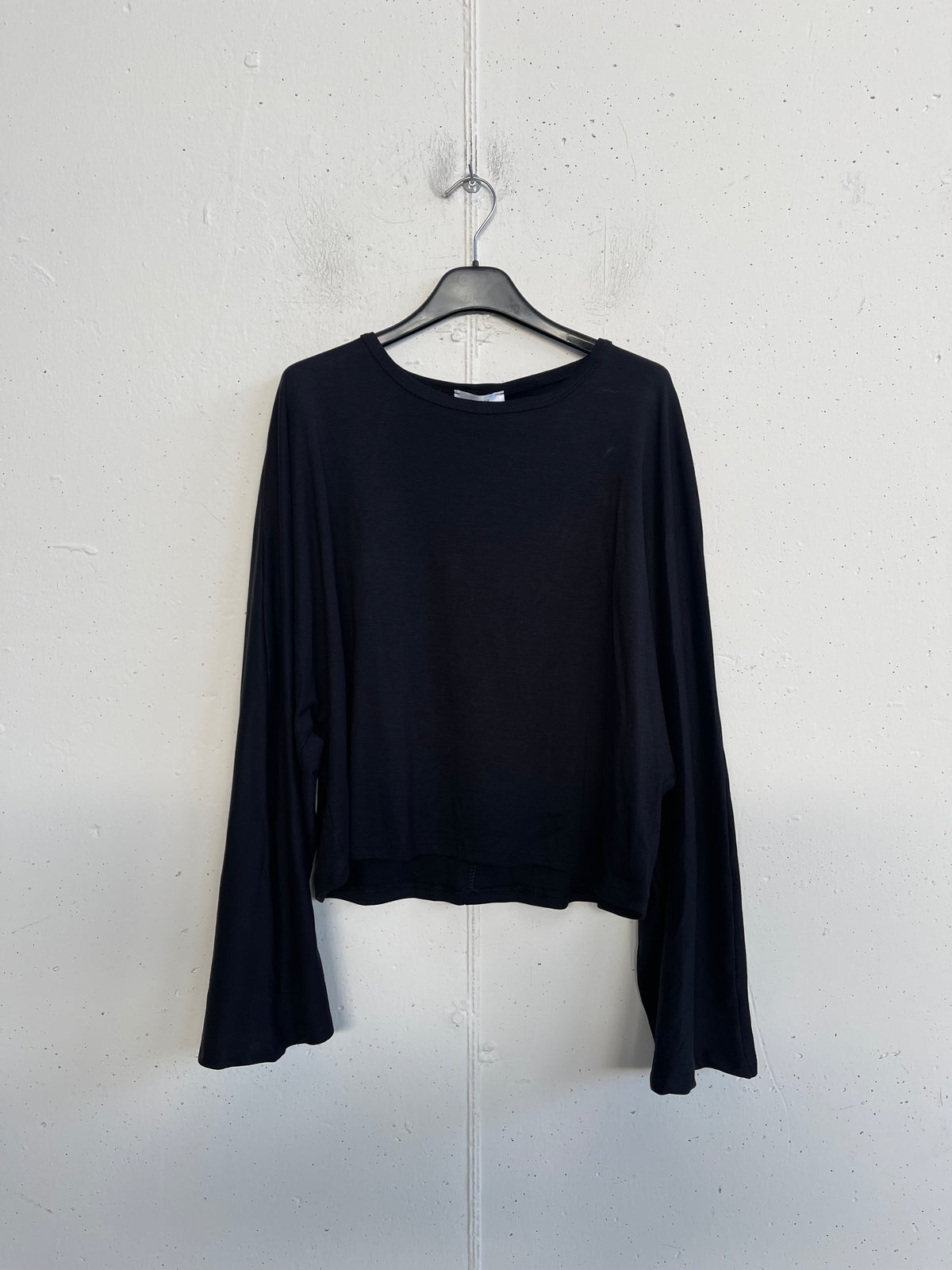 Longlsleeve con maniche a campana