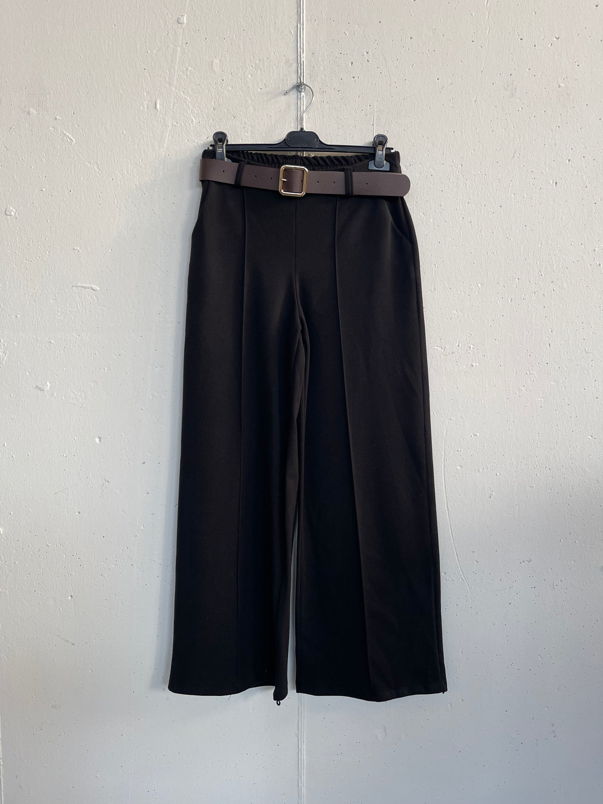 Pantalone in panno a palazzo con cucitura