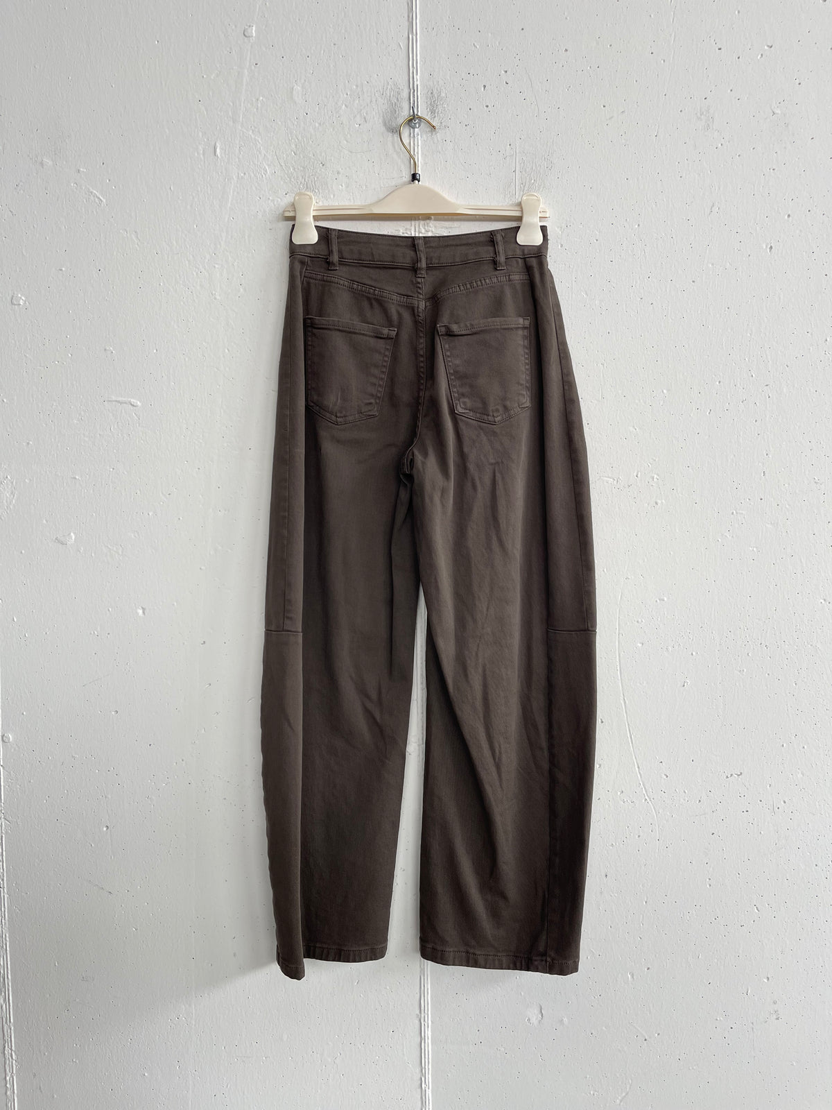 Pantalone balloon in tessuto effetto jeans