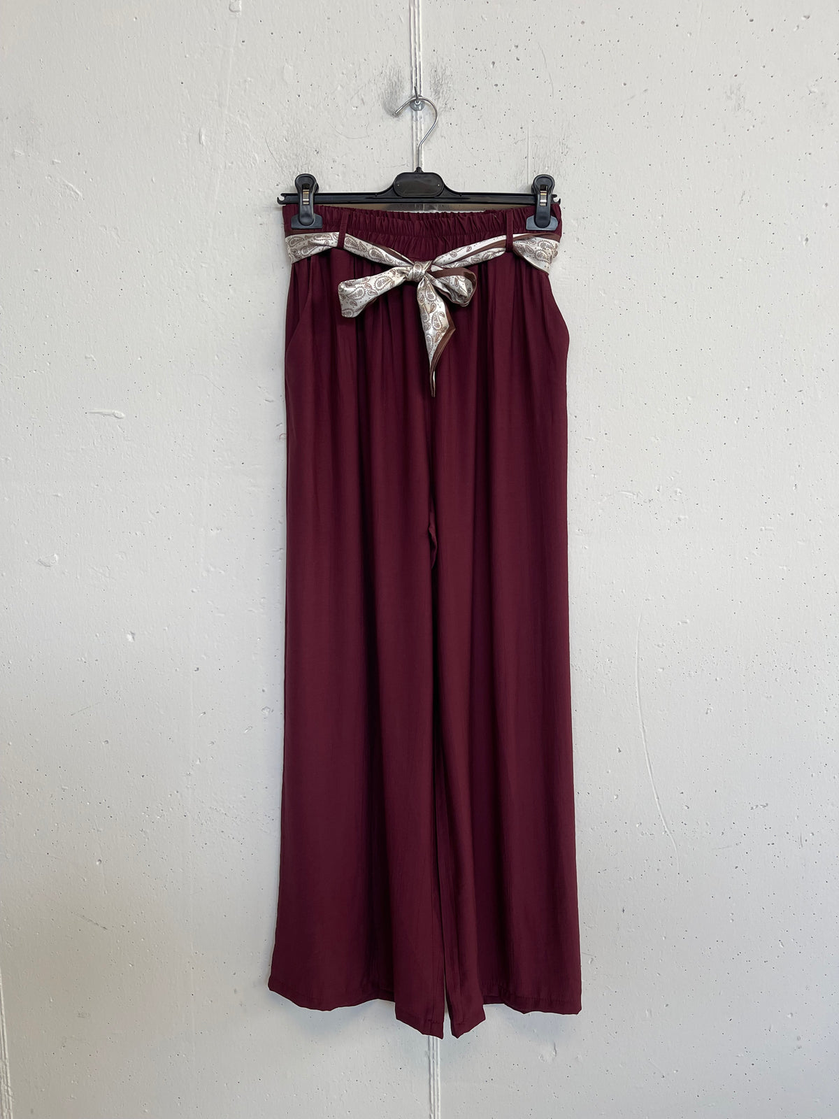 Pantalone Doya