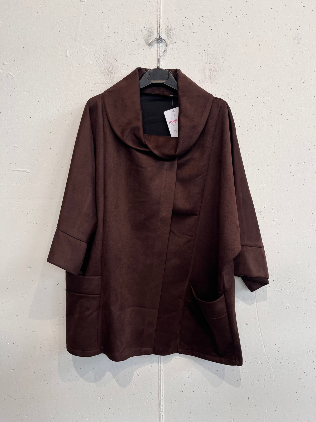Giacca Poncho in Alcantara con cappuccio