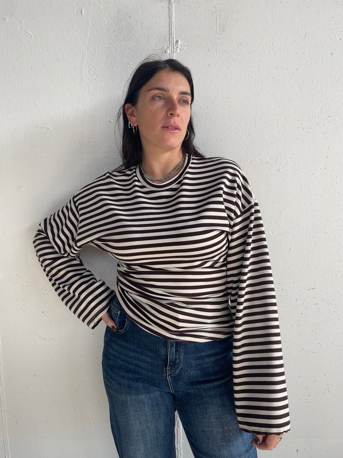 Longsleeve a righe con arricciatura a lato