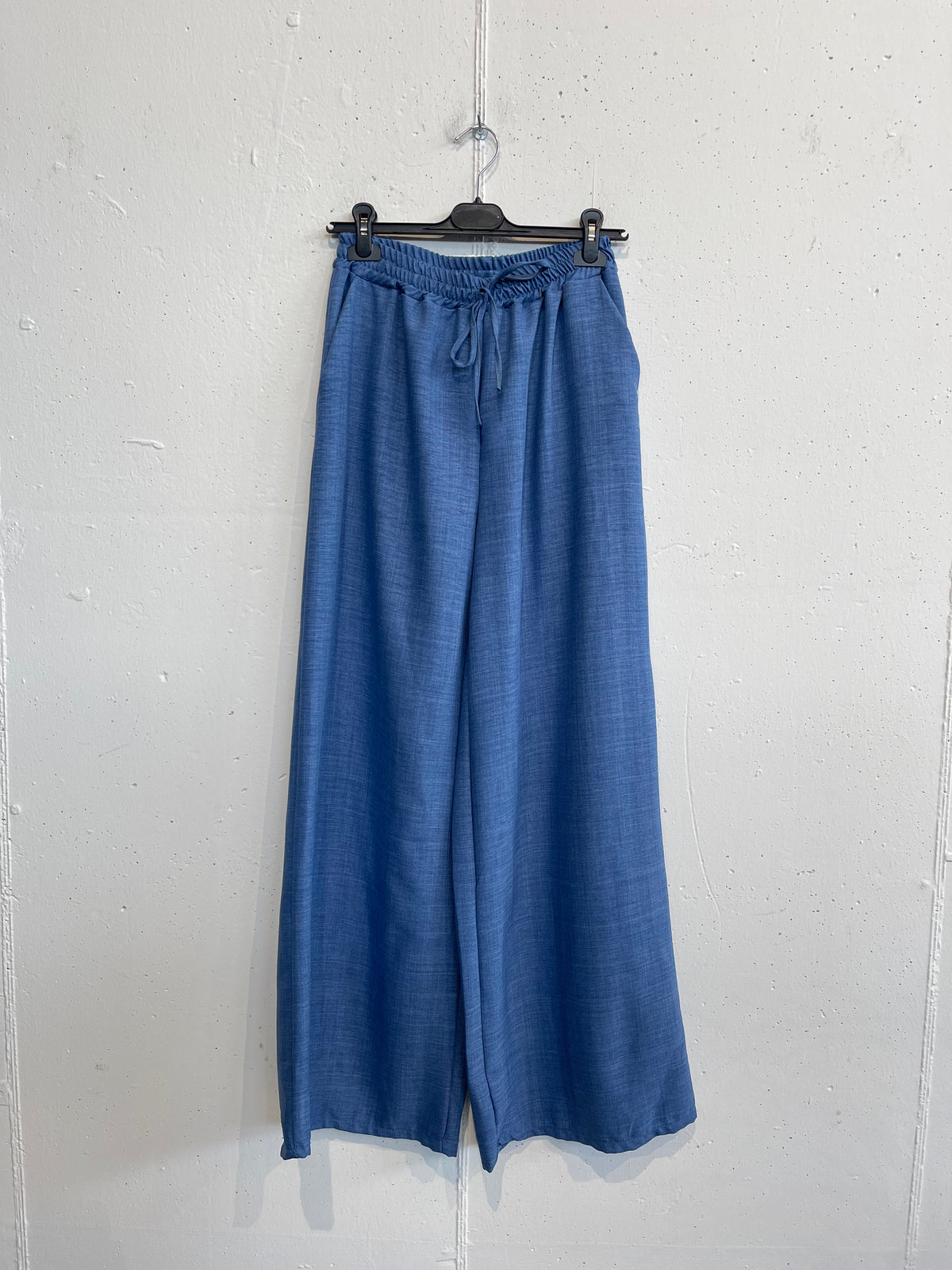 Pantalone Celeste