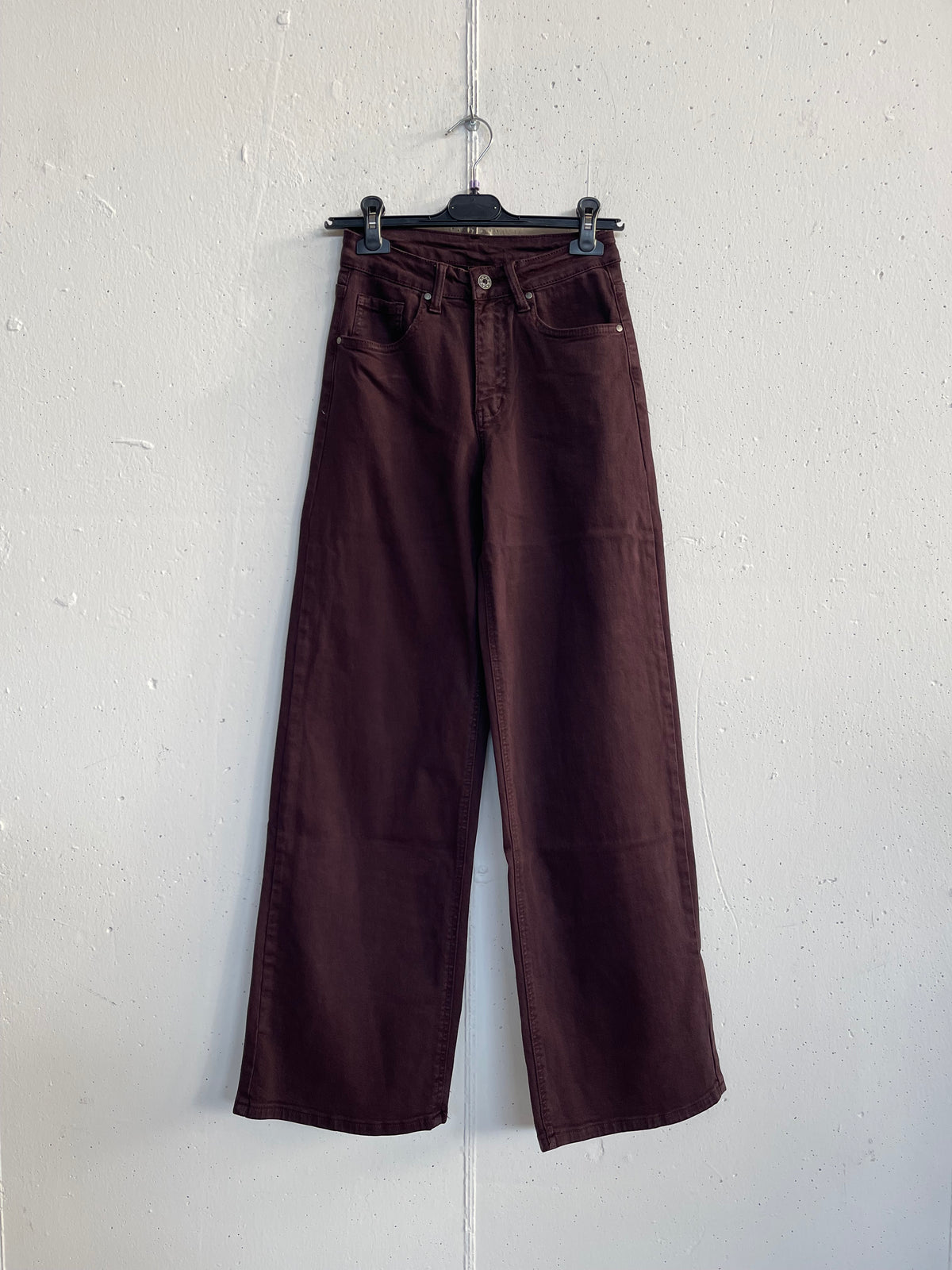 Jeans a palazzo color melanzana