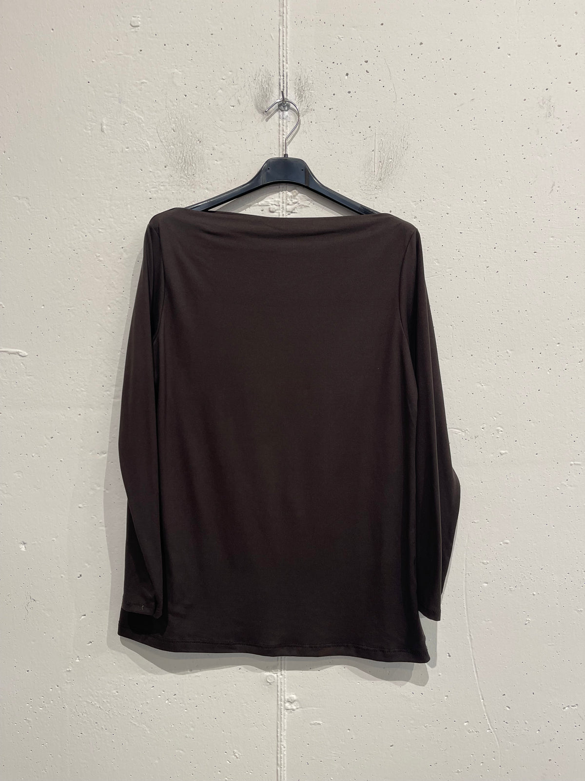 Maglia basica a manica lunga Autunno/Inverno con scollo a barchetta