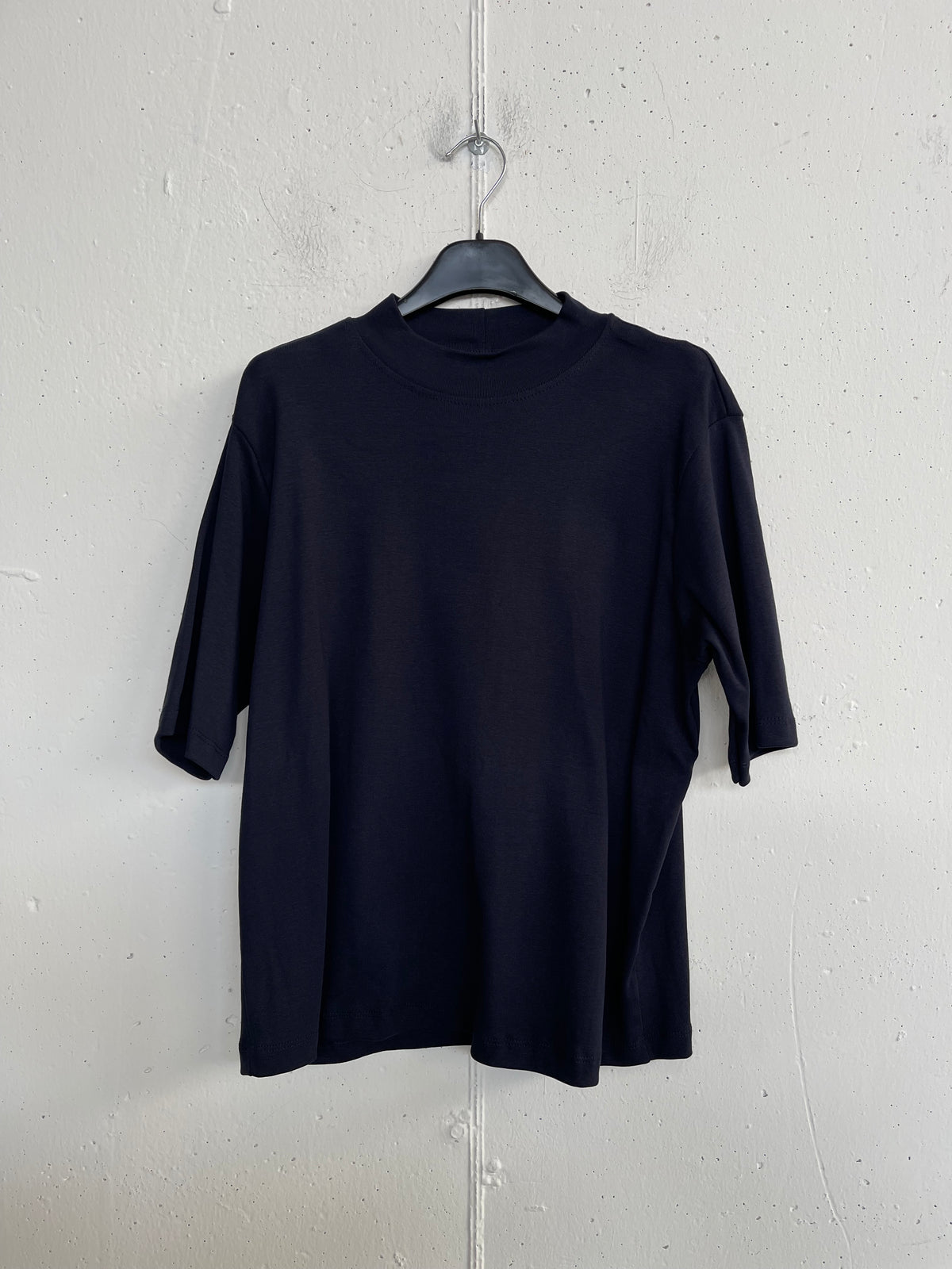 T-shirt collo coreana 100% cotone