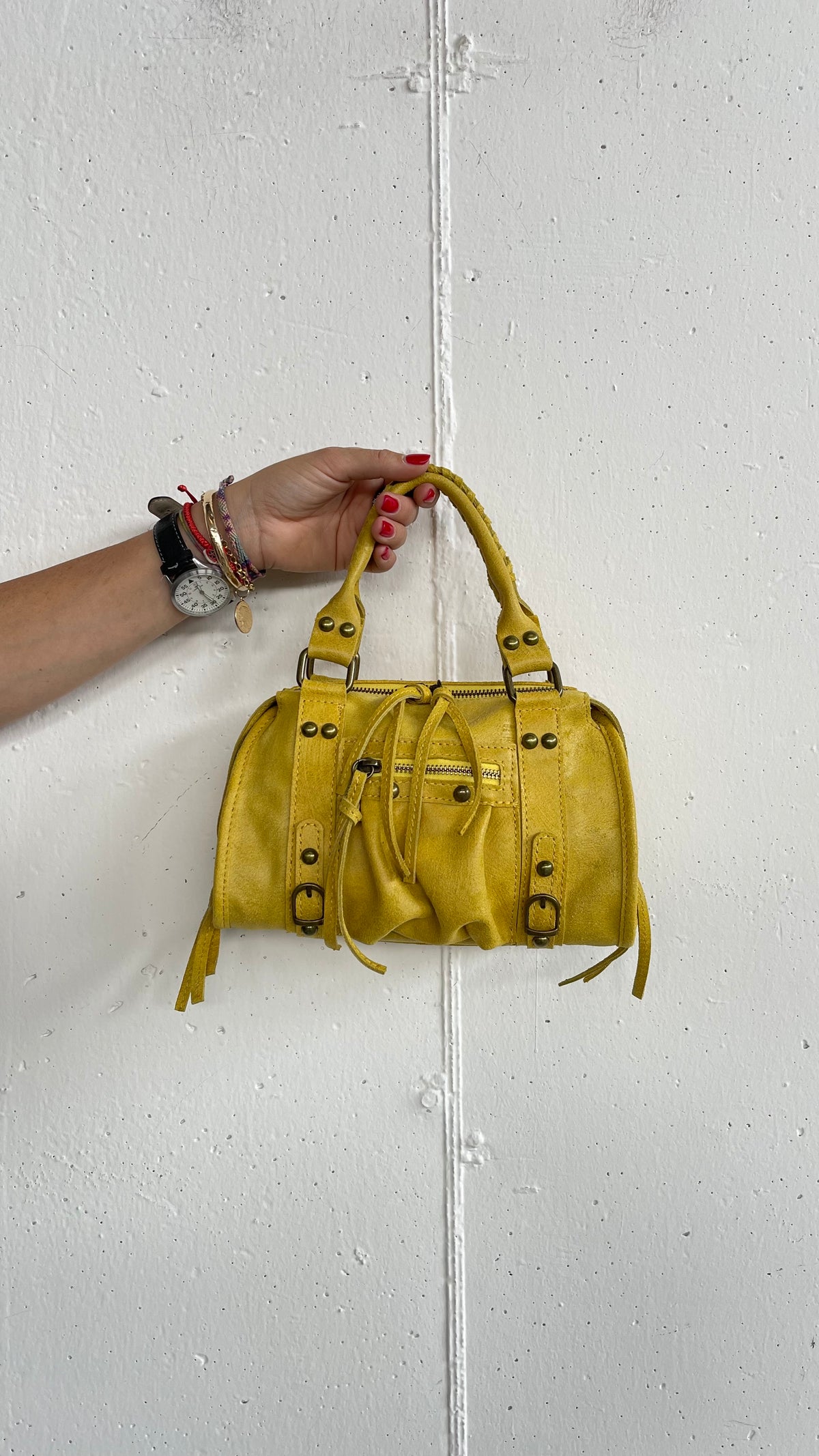 Borsa Emy