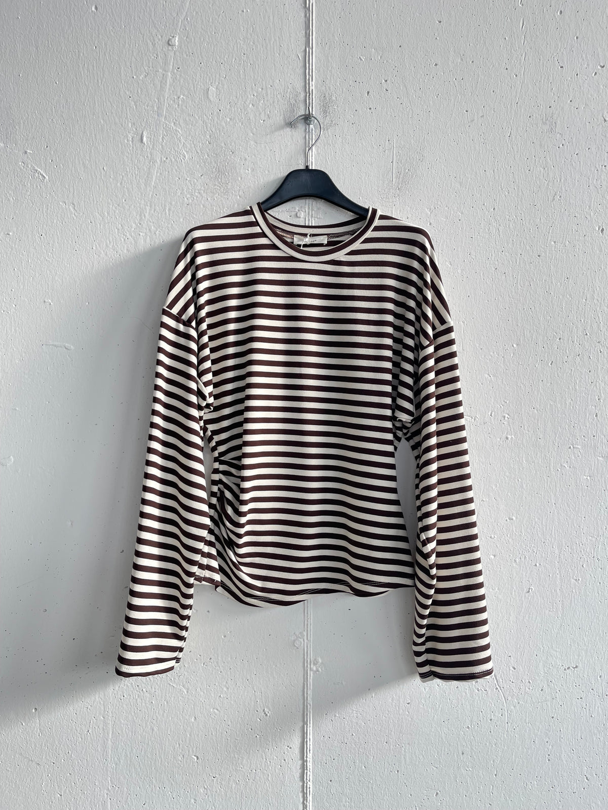Longsleeve arighe con arricciatura a lato