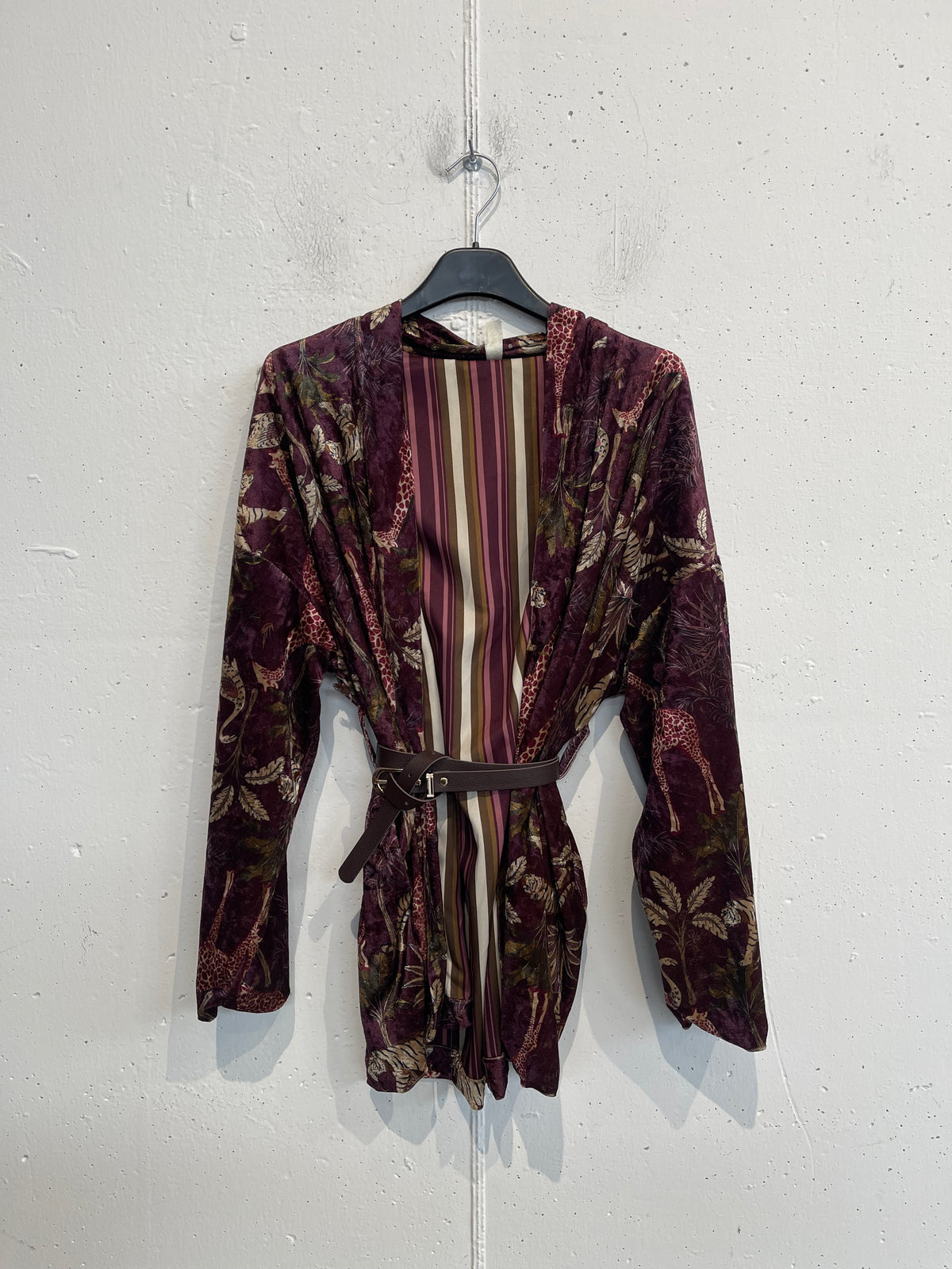 Kimono in ciniglia con cintura ed interno in fantasia
