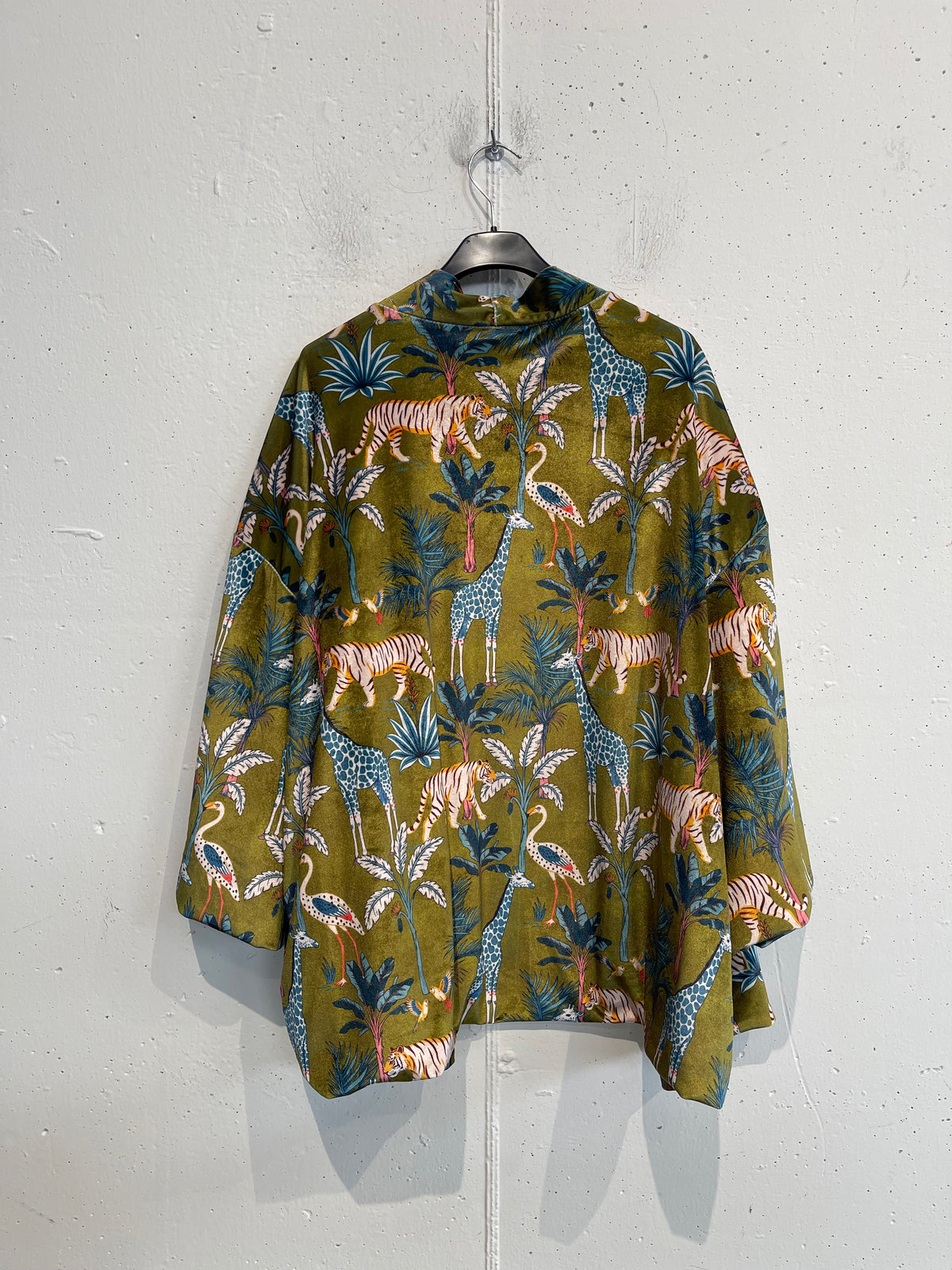 Kimono in ciniglia fantasia giapponese