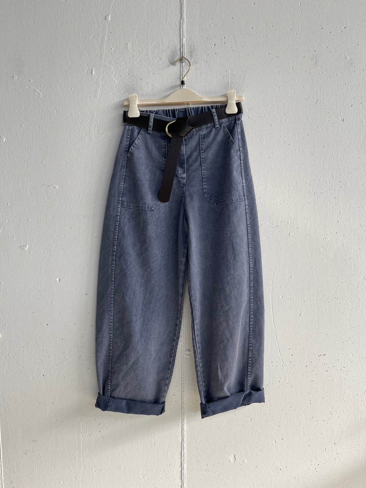 Pantalone a balloon con cintura