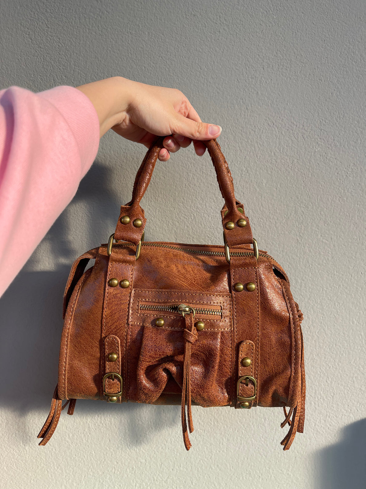 Borsa Emy