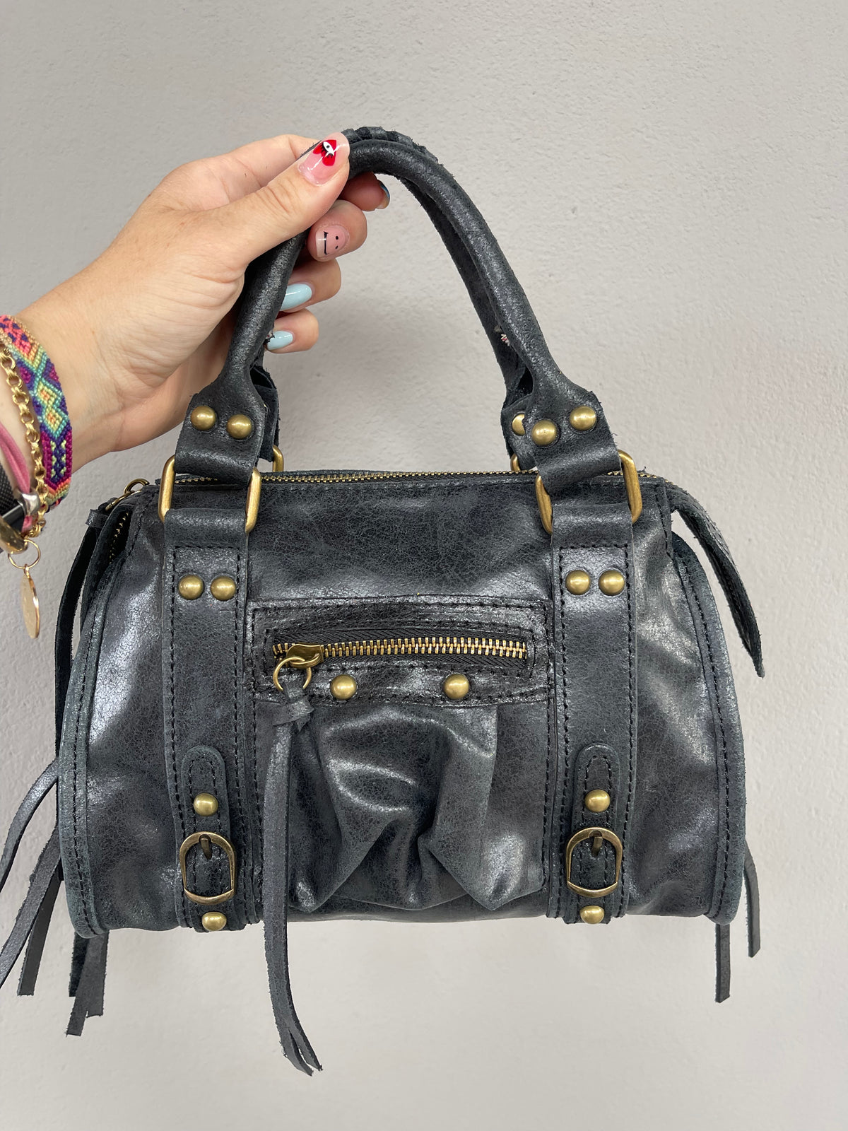 Borsa Emy