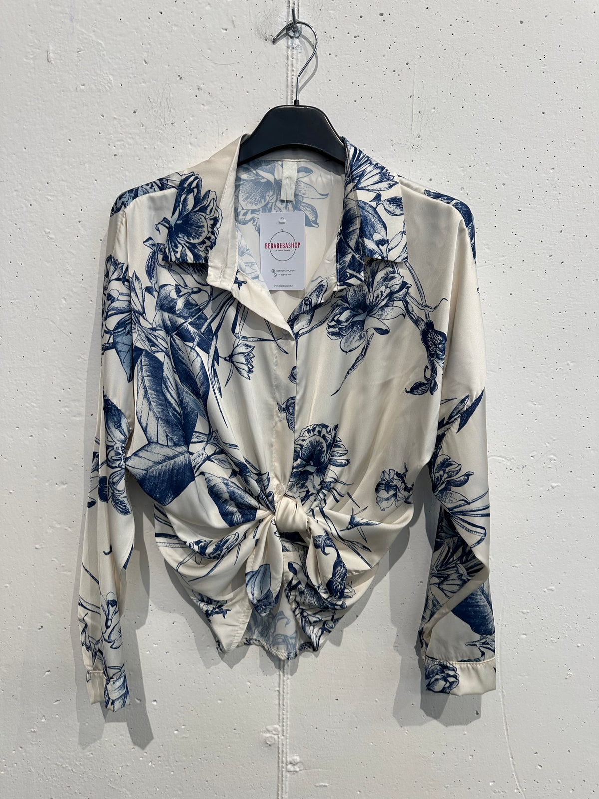 Camicia stampata effetto raso