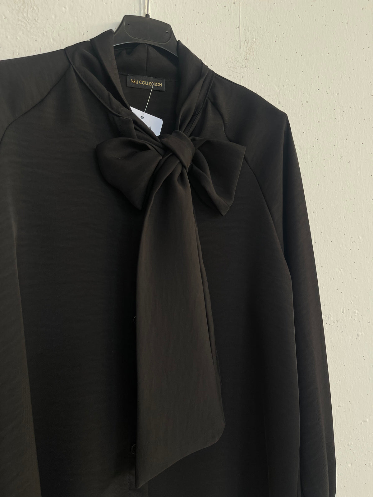 Camicia con fiocco