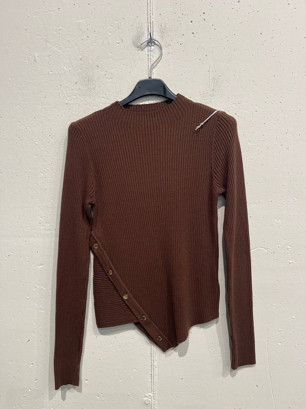 Pull bottoncini