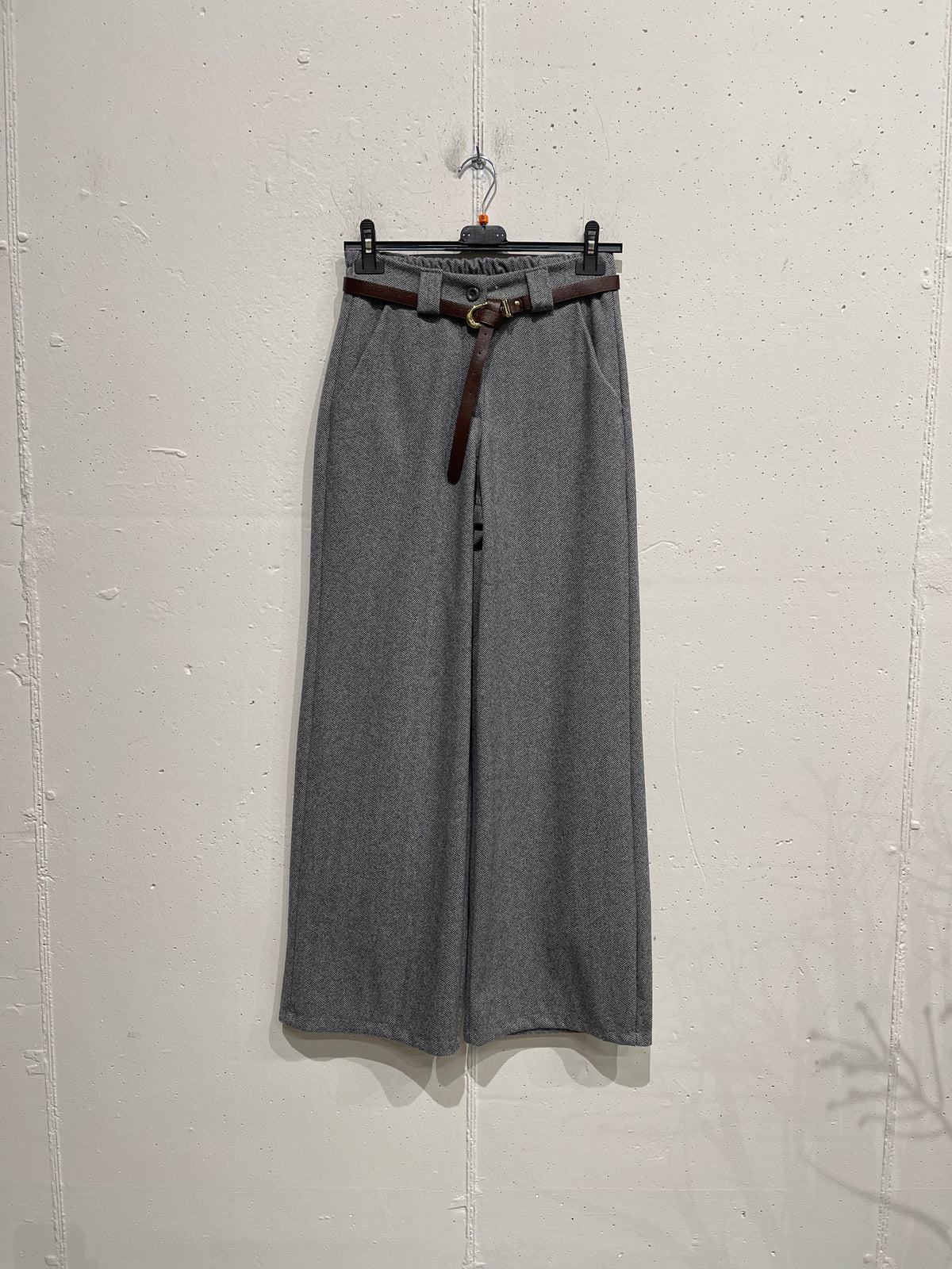 Pantalone a palazzo spina pesce