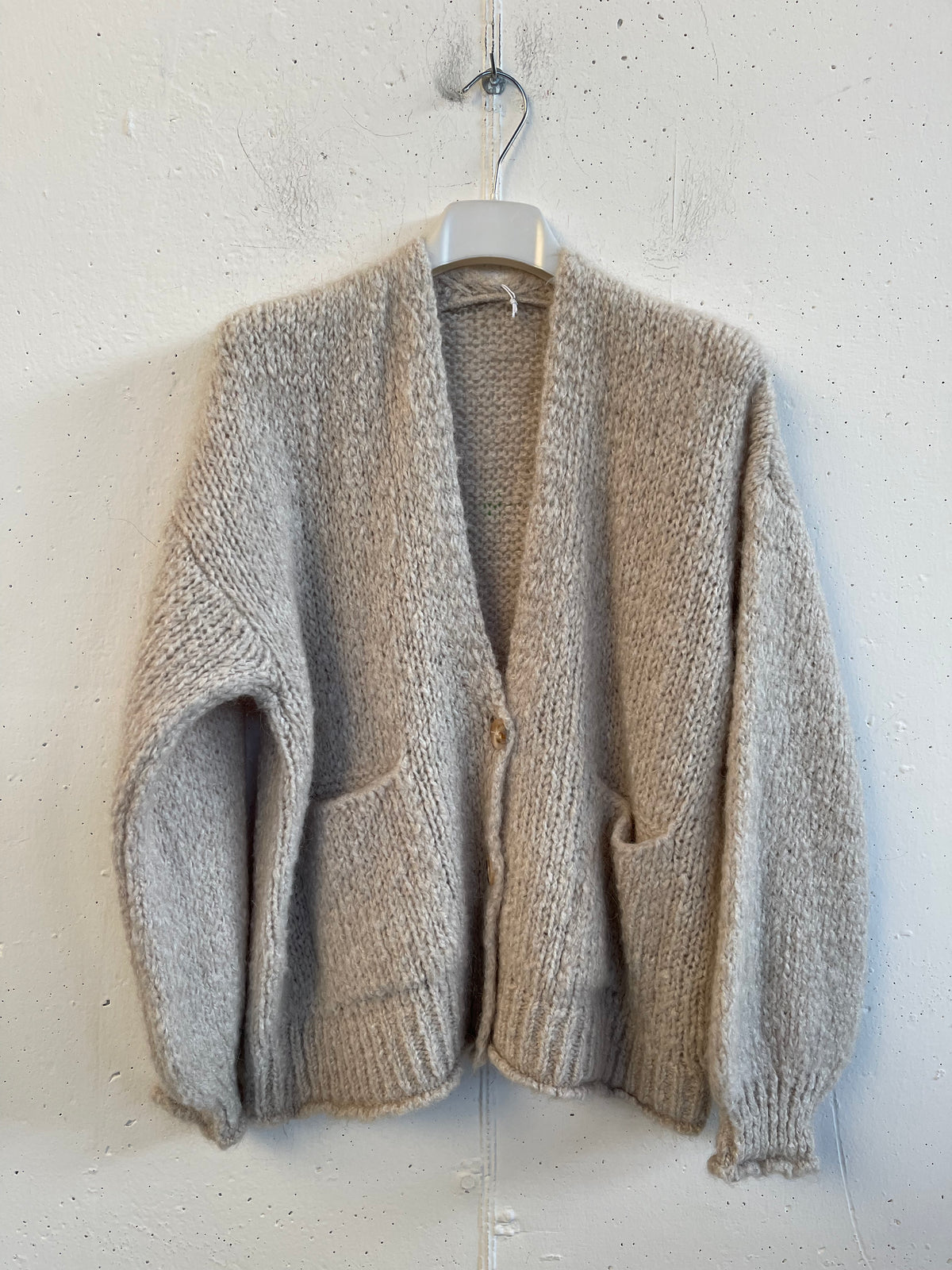 Carigan in mohair con bottoni