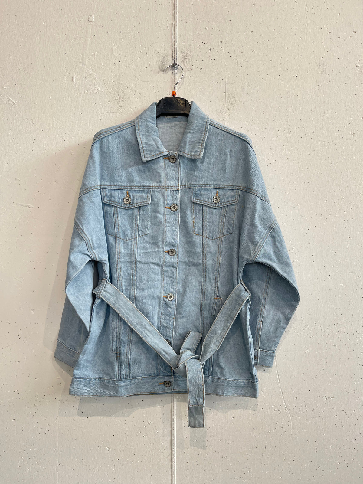 Giacca in denim con cintura