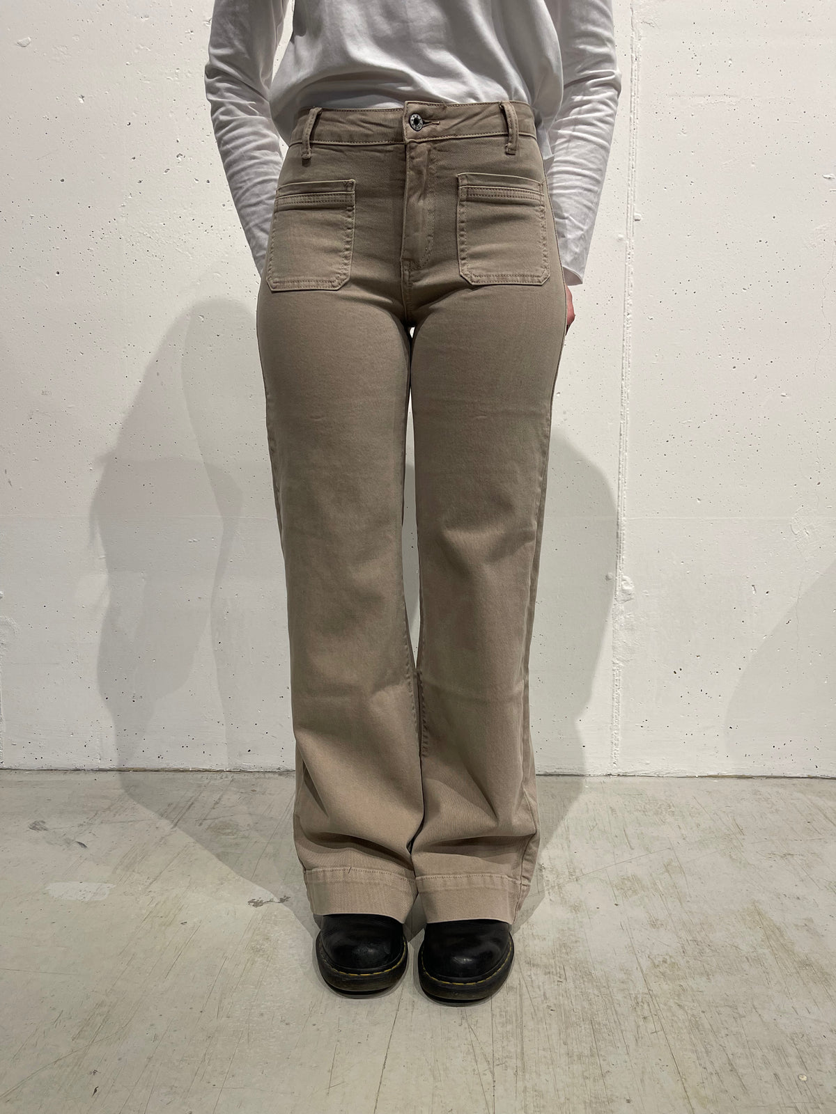 Pantalone con taschine