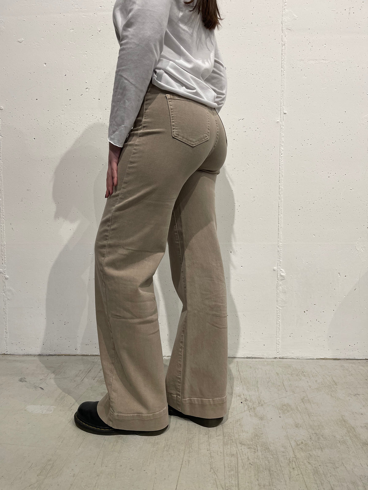 Pantalone con taschine