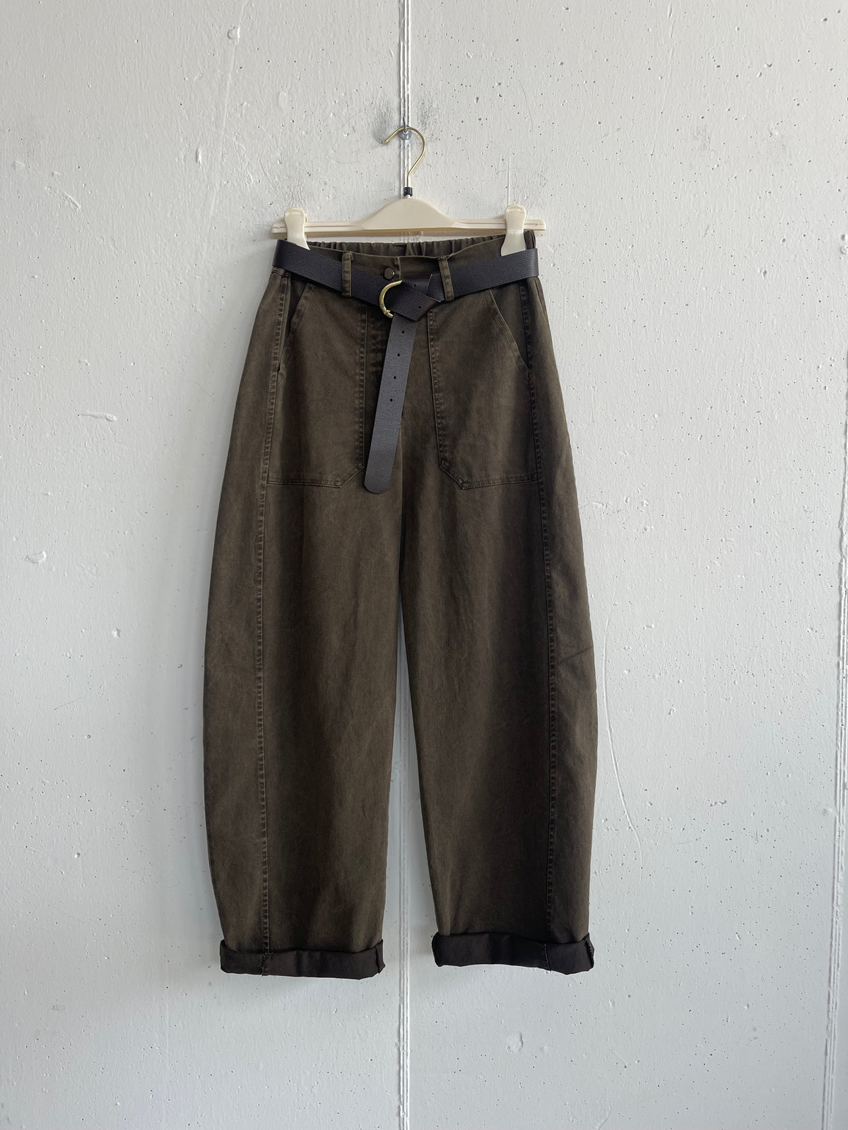 Pantalone a balloon con cintura