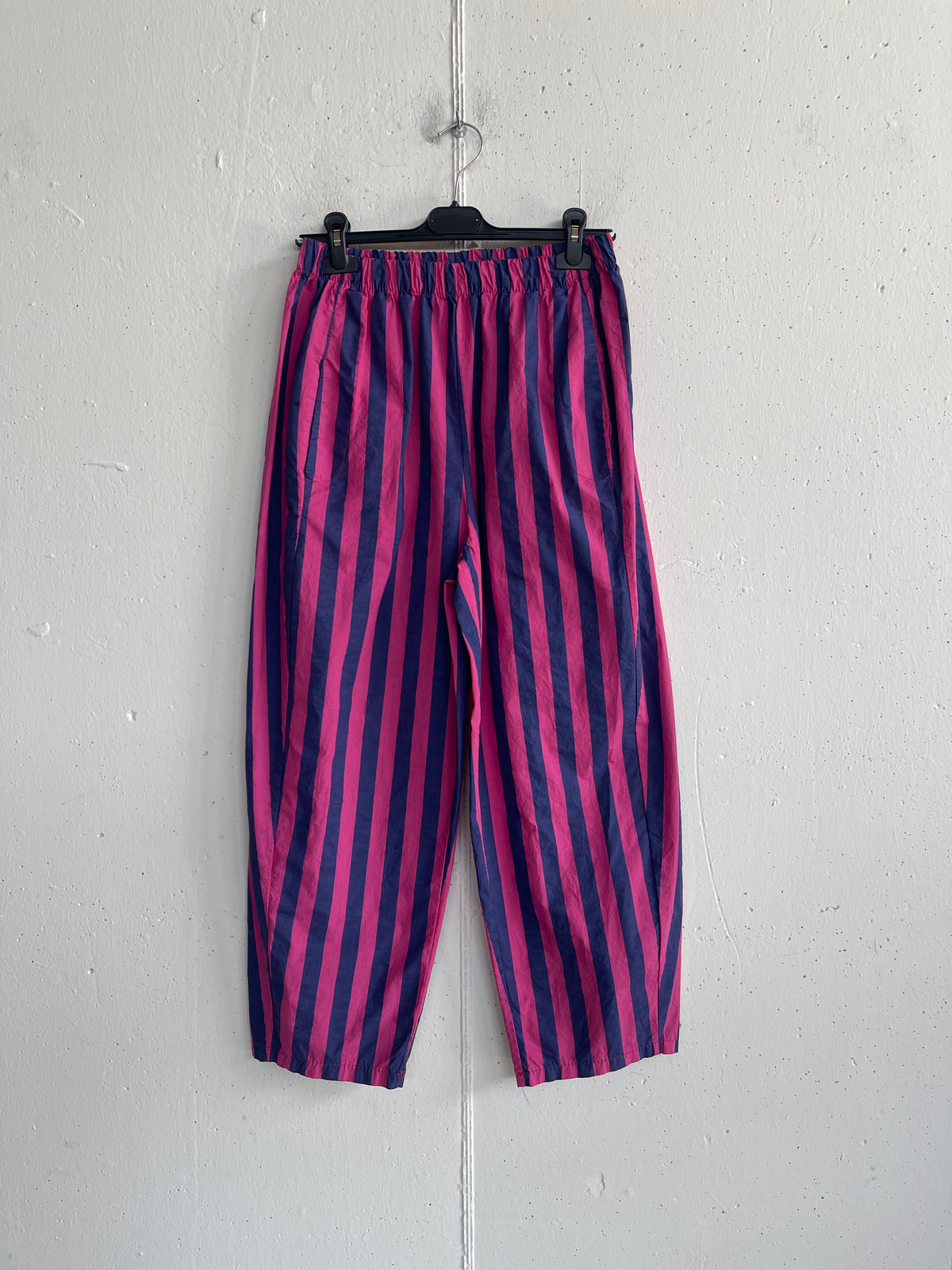 Pantaloni a righe