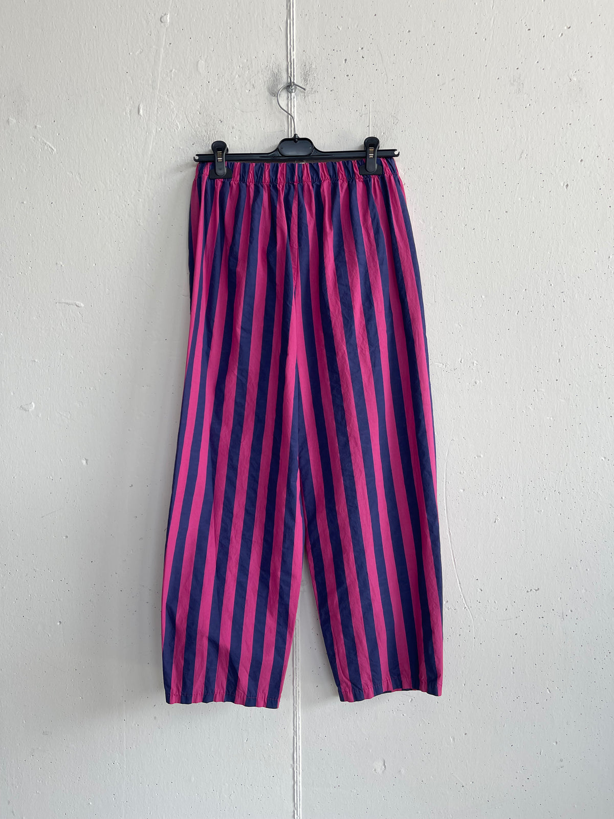 Pantaloni a righe